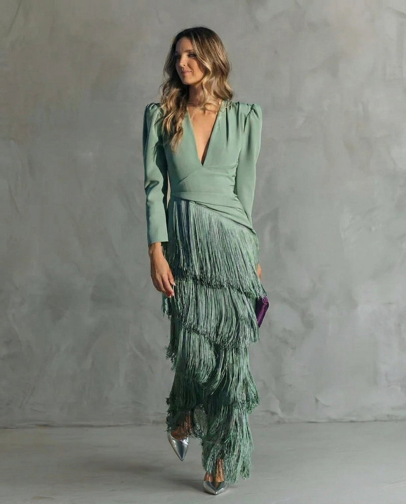 CLARA | Vestido midi con mangas de flecos